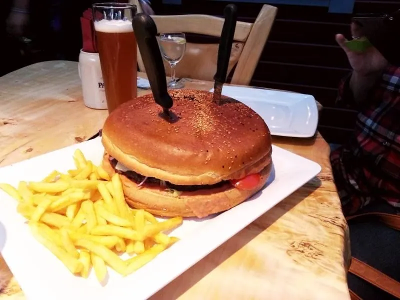 Harzer Schnitzelkönig's Royal Food Fight